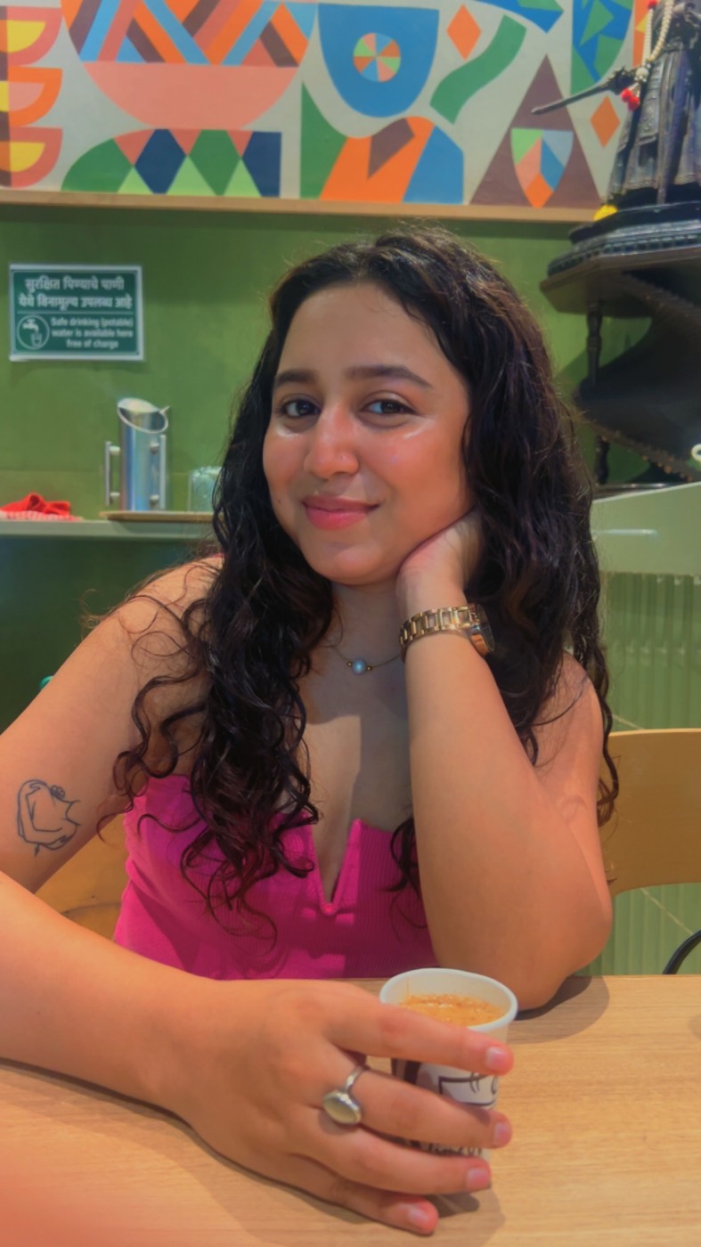 A favorite portrait of Unnu at a café